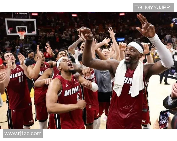 湖人与热火对决的精彩瞬间与战术分析让我对篮球的热爱更深一层